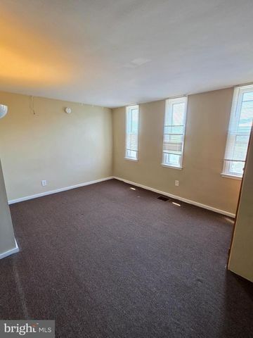 4037 BALTIMORE AVE, Philadelphia, PA 19104