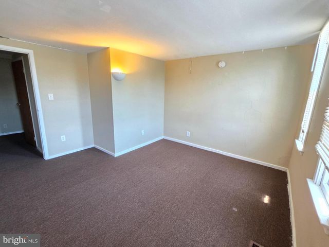4037 BALTIMORE AVE, Philadelphia, PA 19104