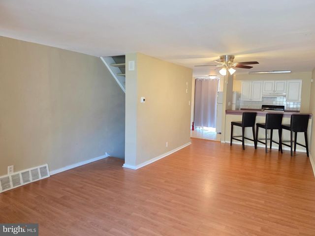 4037 BALTIMORE AVE, Philadelphia, PA 19104