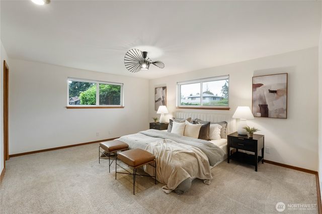 1104 Paradise Parkway, Fircrest, WA 98466