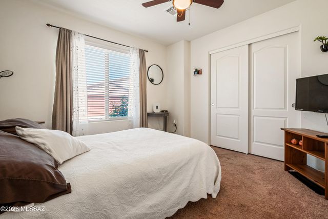 1345 W Vuelta Del Yunque, Sahuarita, AZ 85629