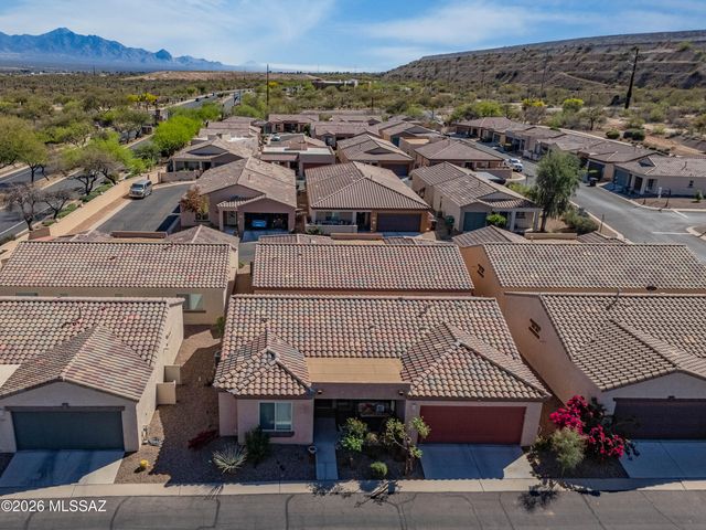 1345 W Vuelta Del Yunque, Sahuarita, AZ 85629