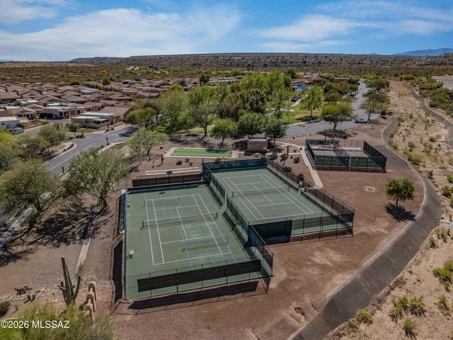 1345 W Vuelta Del Yunque, Sahuarita, AZ 85629