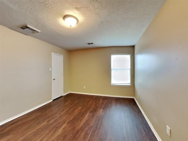 8030 Echinacea Drive, Baytown, TX 77521
