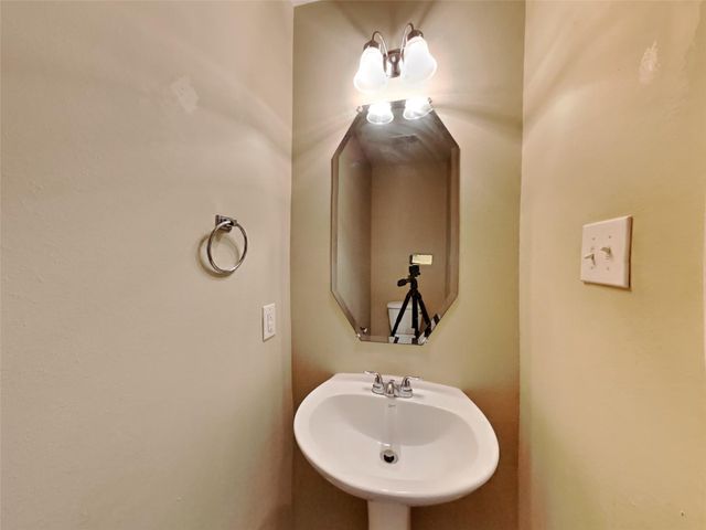8030 Echinacea Drive, Baytown, TX 77521