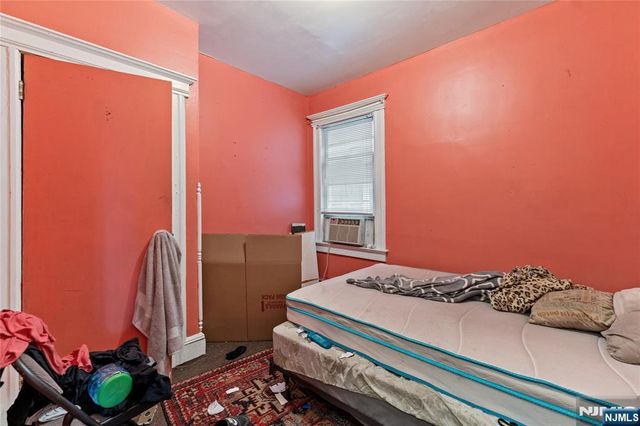 86 Clendenny, Jersey City, NJ 07304