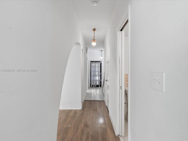 8886 SW 62nd Ter 8-A, Miami, FL 33173