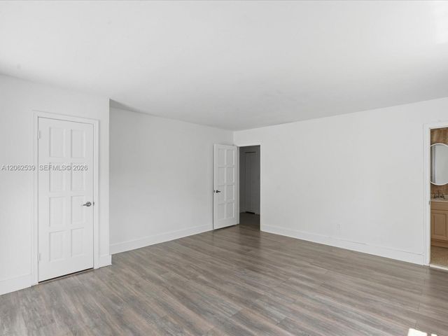 8886 SW 62nd Ter 8-A, Miami, FL 33173
