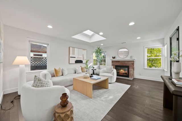108 Durham St, Menlo Park, CA 94025