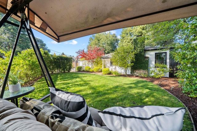 108 Durham St, Menlo Park, CA 94025