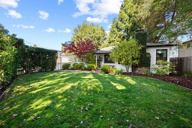 108 Durham St, Menlo Park, CA 94025