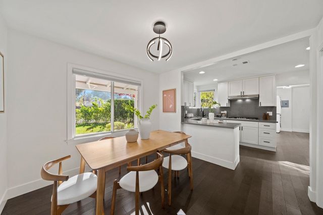 108 Durham St, Menlo Park, CA 94025