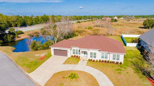 5800 Moors Oaks Dr, Milton, FL 32583