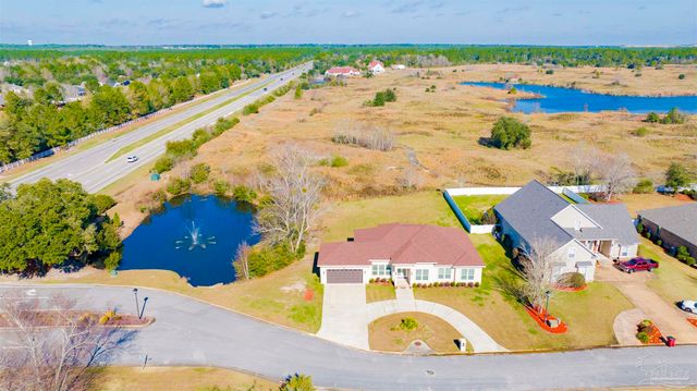 5800 Moors Oaks Dr, Milton, FL 32583