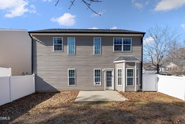 2016 Sterling Hill Drive, Fuquay Varina, NC 27526