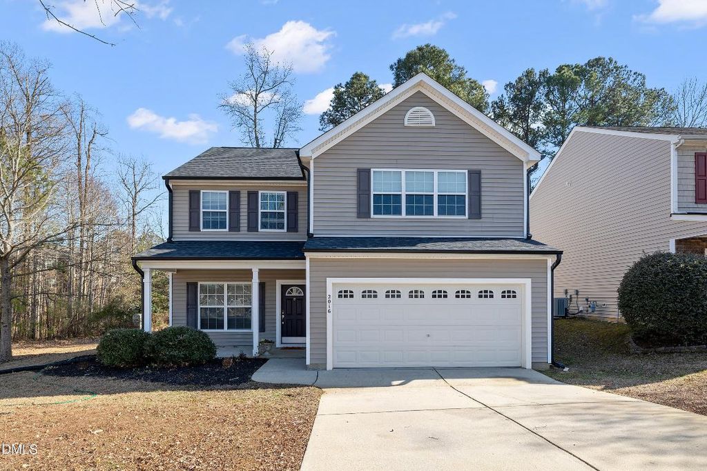 2016 Sterling Hill Drive, Fuquay Varina, NC 27526