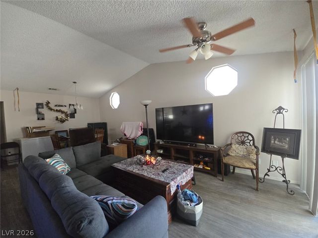 5772 Cinnabar Avenue, Las Vegas, NV 89110