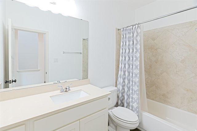 125 Saturnia DR, Georgetown, TX 78628