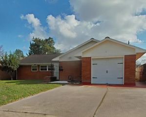 614 Gilpin Street, Houston, TX 77034