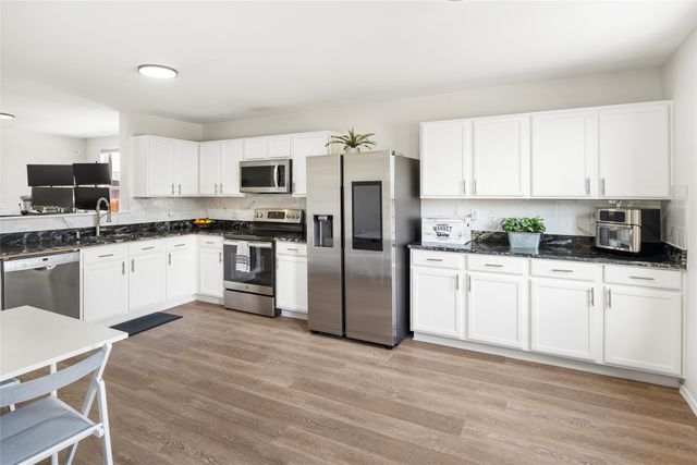 2620 Oak Crest Drive, Little Elm, TX 75068