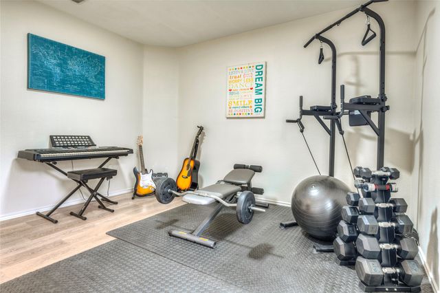 2620 Oak Crest Drive, Little Elm, TX 75068