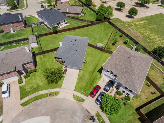 2620 Oak Crest Drive, Little Elm, TX 75068