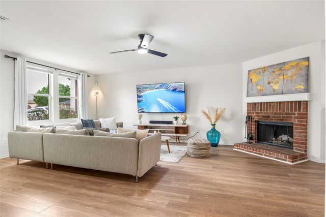 2620 Oak Crest Drive, Little Elm, TX 75068