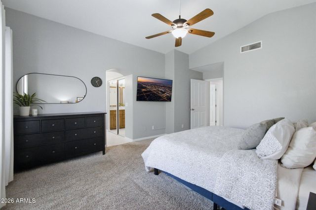 3524 E KRISTAL Way, Phoenix, AZ 85050