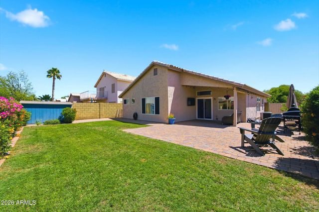 3524 E KRISTAL Way, Phoenix, AZ 85050