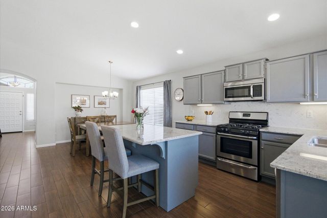 3524 E KRISTAL Way, Phoenix, AZ 85050