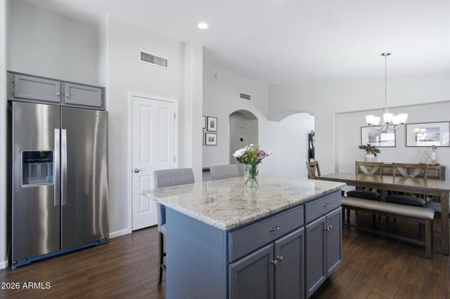 3524 E KRISTAL Way, Phoenix, AZ 85050