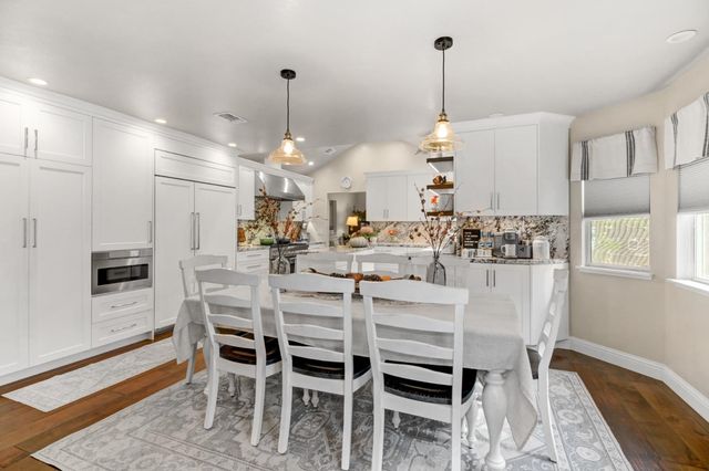 9220 Cupertino Dr, Elk Grove, CA 95624