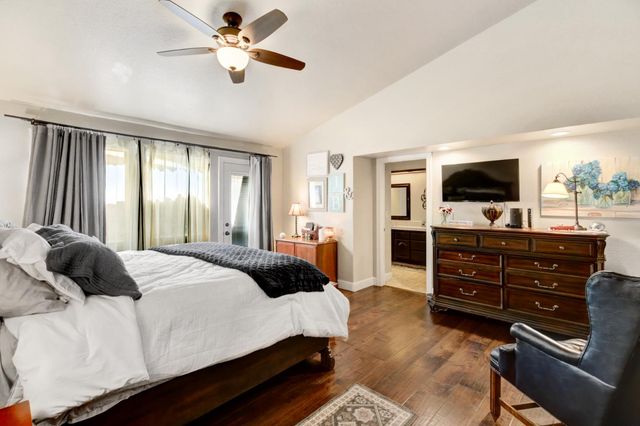 9220 Cupertino Dr, Elk Grove, CA 95624