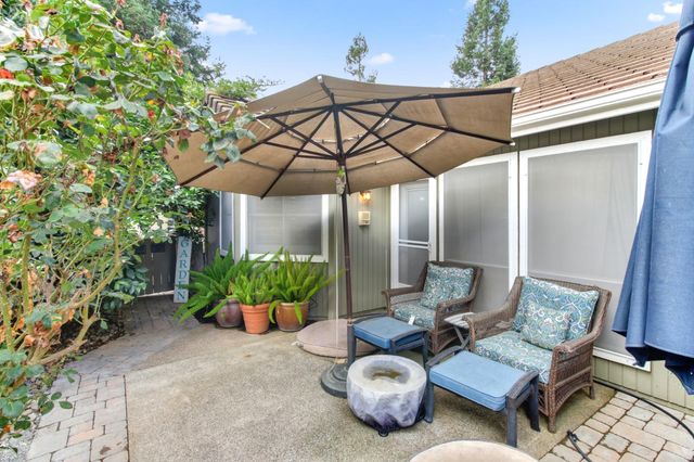 9220 Cupertino Dr, Elk Grove, CA 95624