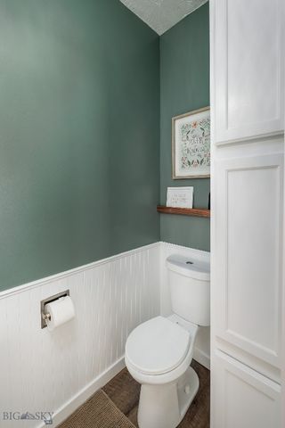 421 N C Street, Livingston, MT 59047