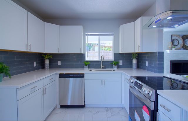 5109 Parliament Drive, Arlington, TX 76017