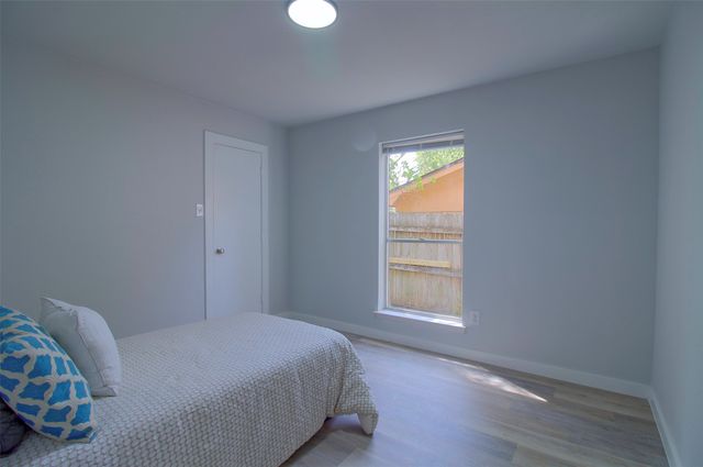 5109 Parliament Drive, Arlington, TX 76017