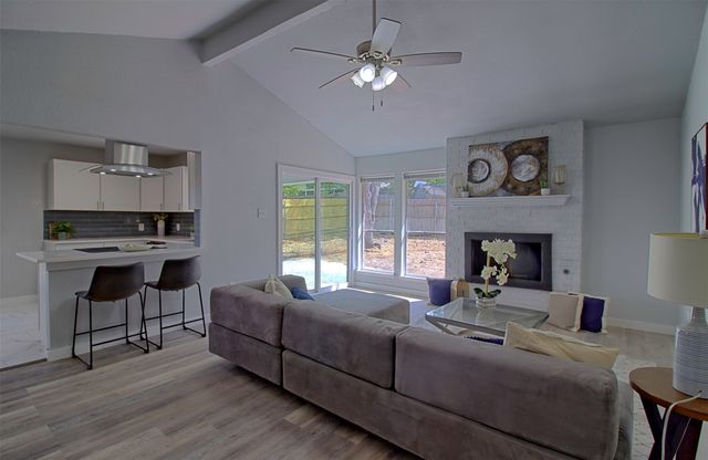 5109 Parliament Drive, Arlington, TX 76017