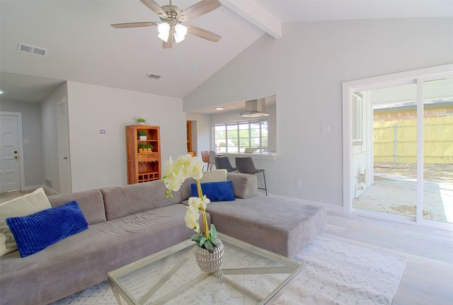 5109 Parliament Drive, Arlington, TX 76017