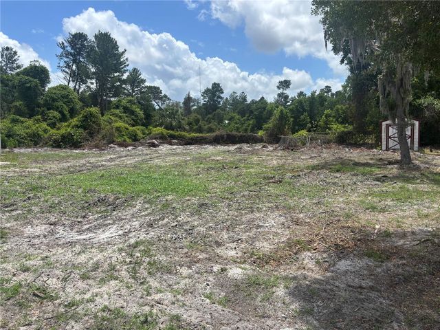 510 S CEDAR AVENUE, Orange City, FL 32763