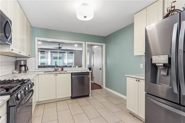 6109 W 54th Street, Mission, KS 66202