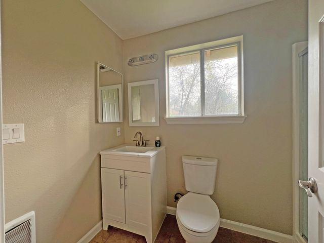 3914 Red Bluff Street, Shasta Lake, CA 96019