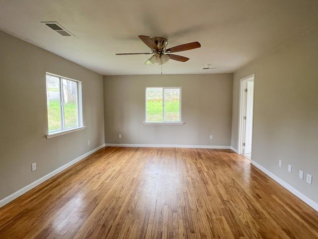 3914 Red Bluff Street, Shasta Lake, CA 96019