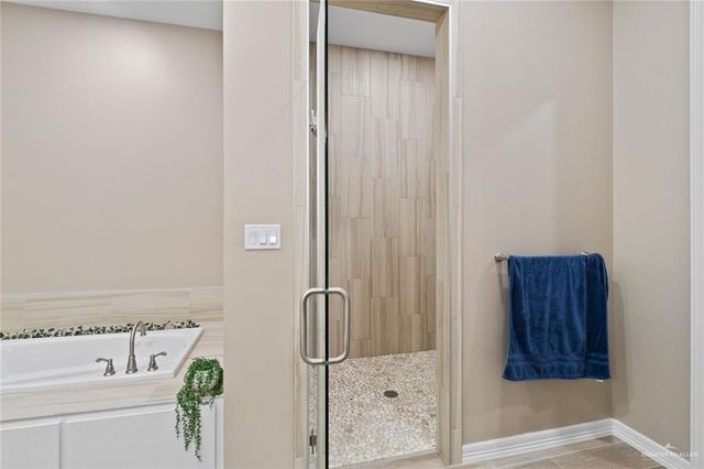 6434 El Camino Real, Harlingen, TX 78552