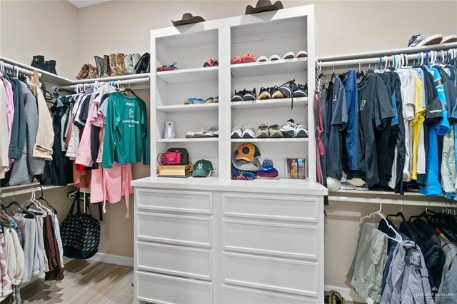 6434 El Camino Real, Harlingen, TX 78552