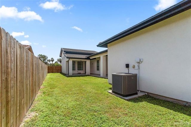 6434 El Camino Real, Harlingen, TX 78552