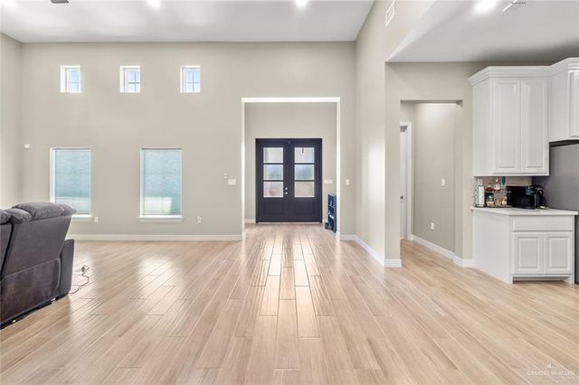 6434 El Camino Real, Harlingen, TX 78552