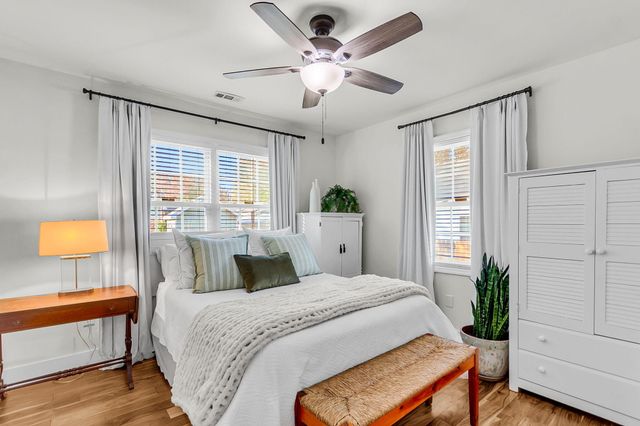 10 Tovey Road, Charleston, SC 29407