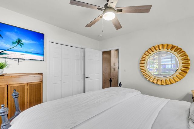 10 Tovey Road, Charleston, SC 29407