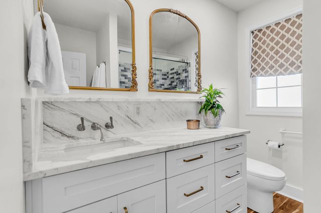 10 Tovey Road, Charleston, SC 29407